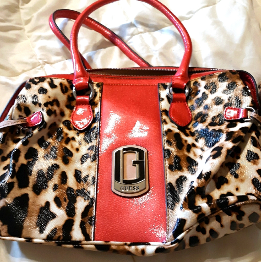 Guess purse
